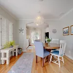 Coral Cottage